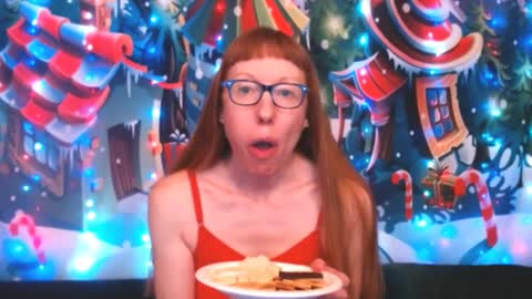 Snapshot of ember_starleena chatting on 12.05.24 Ember Starleena online show from 12.05.24