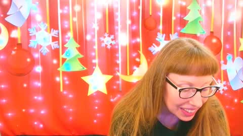 Ember Starleena online show from 12.17.25