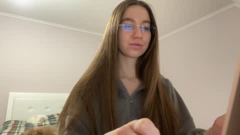 Alina online show from 04.17.26