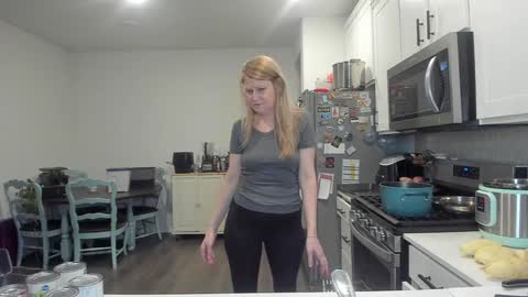 Snapshot of emberpheonixxx chatting on 12.24.24 Ember Pheonixxx online show from 12.24.24