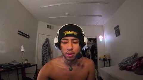 Snapshot of embersboudoir chatting on 10.13.25 embersboudoir online show from 10.13.25