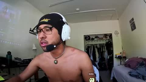 Snapshot of embersboudoir chatting on 10.31.25 embersboudoir online show from 10.31.25