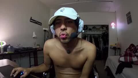 Snapshot of embersboudoir chatting on 11.04.25 embersboudoir online show from 11.04.25