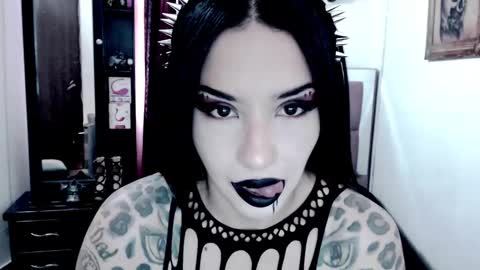 Emerald Black online show from 03.10.25