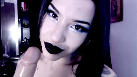 Emerald Black online show from 05.02.26