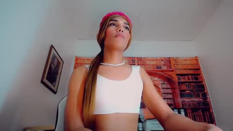 Emeli online show from 01.13.25