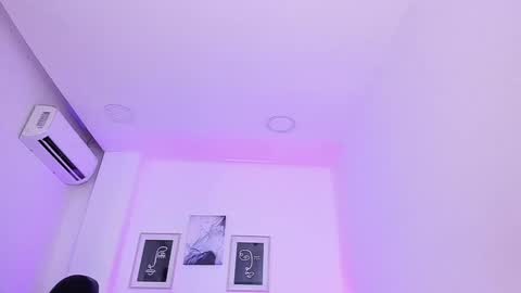 emelie_89 online show from 01.23.25