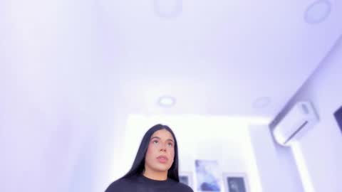 emelie_89 online show from 09.09.25