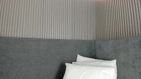 emelie_89 online show from 11.08.25