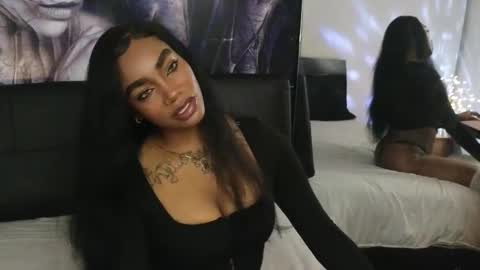 anyelii  online show from 02.20.26