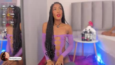 Emely online show from 10.29.25