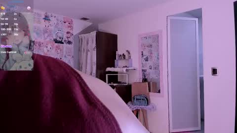 Emely Rous online show from 02.10.26