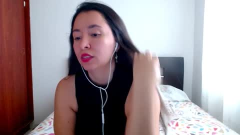 emely_sexx online show from 10.08.25