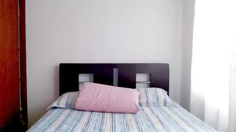 emely_sexx online show from 11.28.25