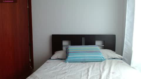 emely_sexx online show from 02.02.26