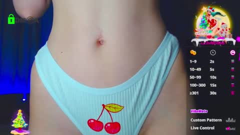 Snapshot of emelycrystal chatting on 01.04.25 Emely online show from 01.04.25