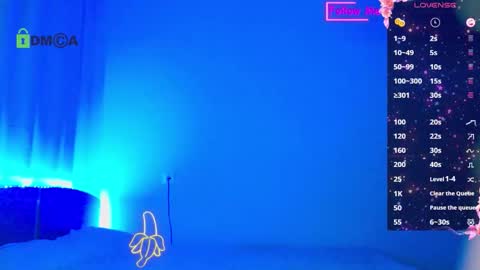 Emely online show from 12.17.25