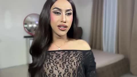 EMELY online show from 02.10.26