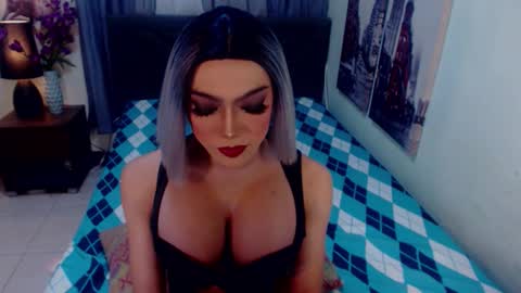 Emerald online show from 03.17.26