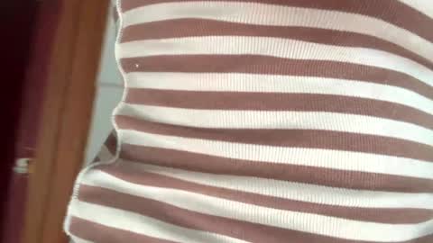 Snapshot of emersoncane chatting on 10.16.25 popalottapuss - puddin tits - daddy - buttercup - bonfire - Mrs. Fuck Yea - hibeams - honey buns - online show from 10.16.25