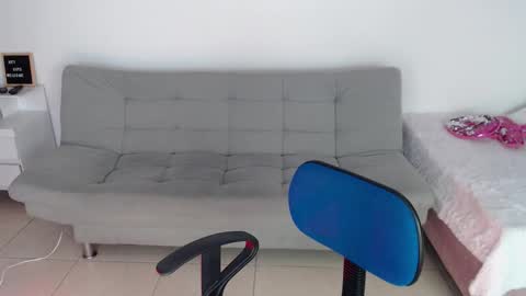 emi_carter online show from 09.30.25