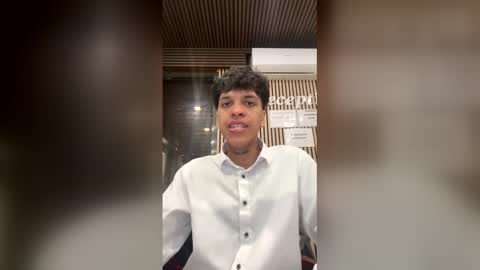 Snapshot of emi_it chatting on 04.07.26 emi_it online show from 04.07.26