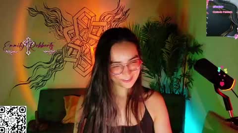 Emmily Roberts online show from 05.22.26