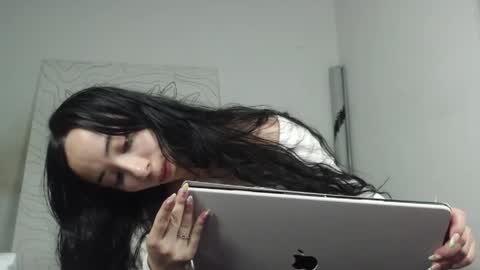 Antonella  online show from 05.02.26