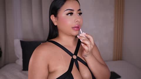    online show from 01.12.25