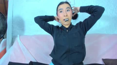 Emily online show from 03.01.25