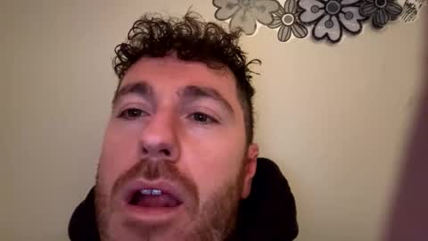 Snapshot of emil2894 chatting on 02.18.26 emil2894 online show from 02.18.26