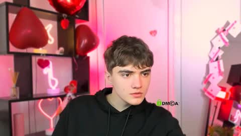 emil_lucky online show from 02.12.26