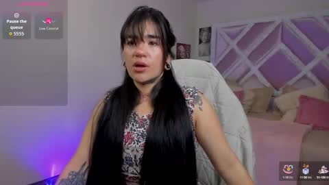 Snapshot of emilayton_ chatting on 09.17.25 emilayton_ online show from 09.17.25