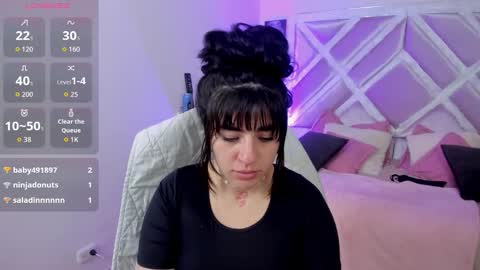 Snapshot of emilayton_ chatting on 09.30.25 emilayton_ online show from 09.30.25