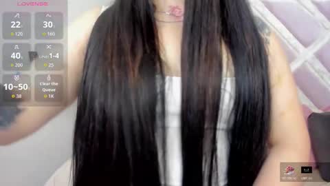 Snapshot of emilayton_ chatting on 10.18.25 emilayton_ online show from 10.18.25