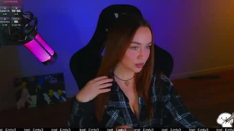 Emili online show from 05.18.26