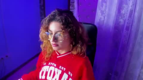 Emy  online show from 09.17.25