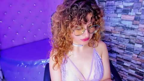 Emy  online show from 10.02.25