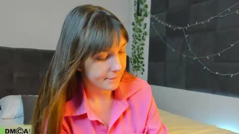 Snapshot of emilia_cross chatting on 06.29.26 Emilia online show from 06.29.26