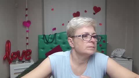 EmiliaGree online show from 11.24.25