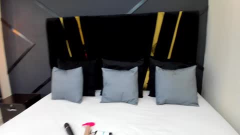 Emillie online show from 02.03.25