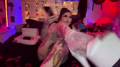 emilietreez online show from 07.14.26