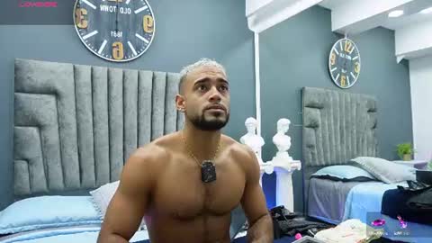 Snapshot of emilio_brandon chatting on 06.15.26 Emilio online show from 06.15.26