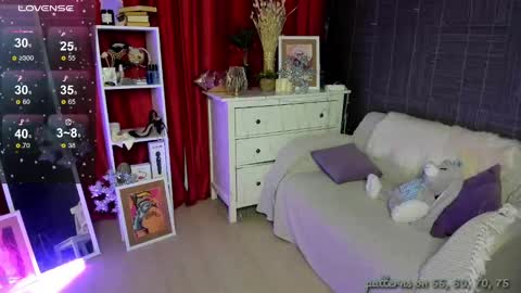 Snapshot of emiliyaqueen chatting on 01.04.25 Emiliya online show from 01.04.25
