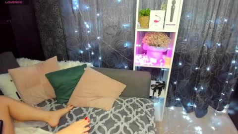 Snapshot of emiliyaqueen chatting on 02.03.25 Emiliya online show from 02.03.25