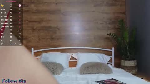 Emilly online show from 09.13.25