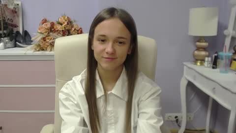 Emilly online show from 11.20.25