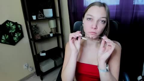 Emilly online show from 02.20.25