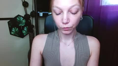 Emilly online show from 04.22.26