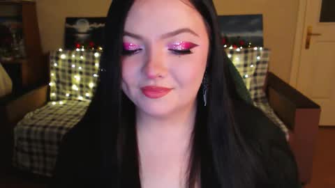 Snapshot of emillybones chatting on 12.03.25 Emily online show from 12.03.25